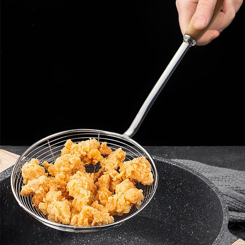 spider stainless steel strainer