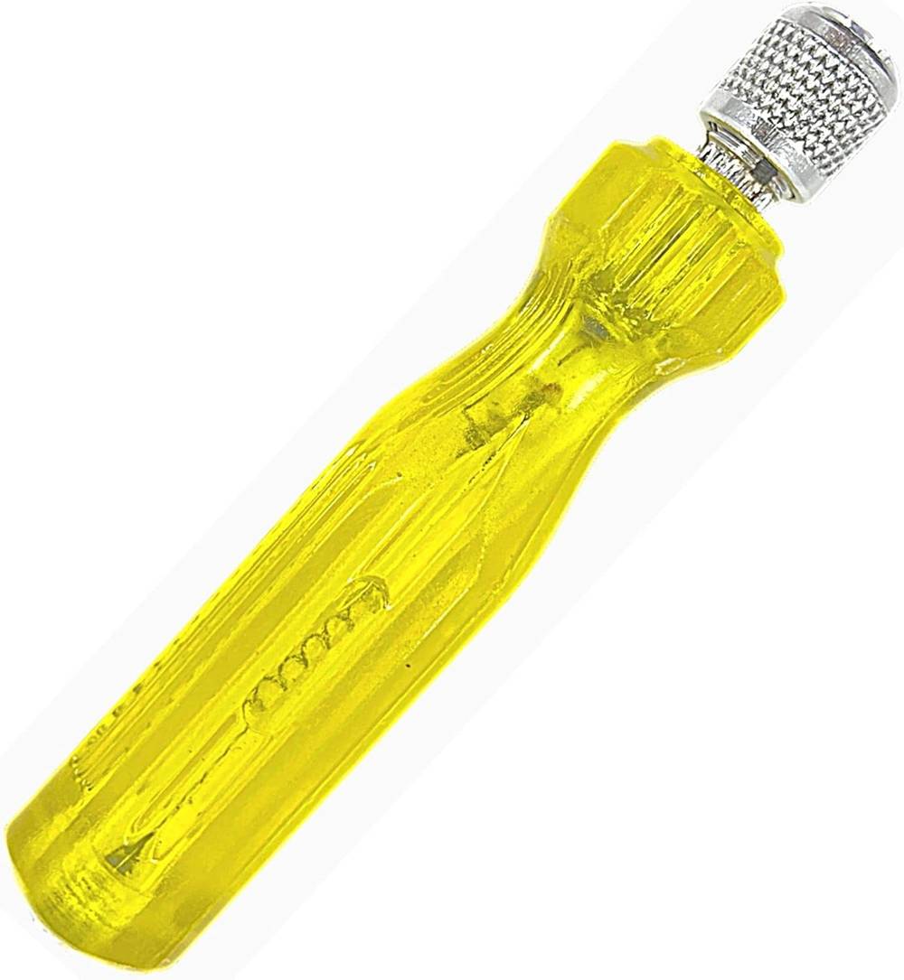 Durable yellow magnetic handle from Screwdriver Set 7PCS - High-Quality Tools | Durable Precision for easy grip and bit attachment.