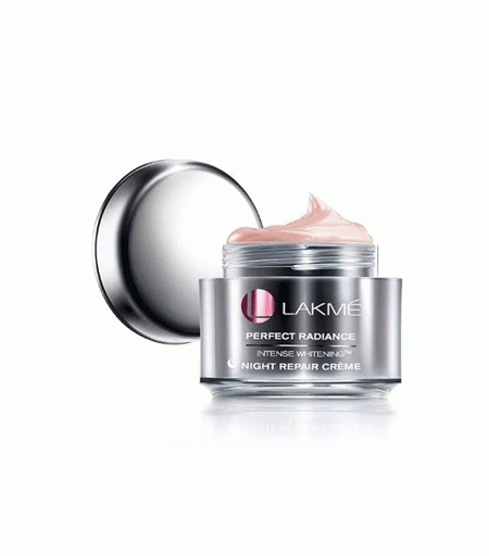 Lakmé Absolute Perfect Radiance Night Cream 50g in a silver jar with open lid, ideal for overnight skin brightening and nourishment.