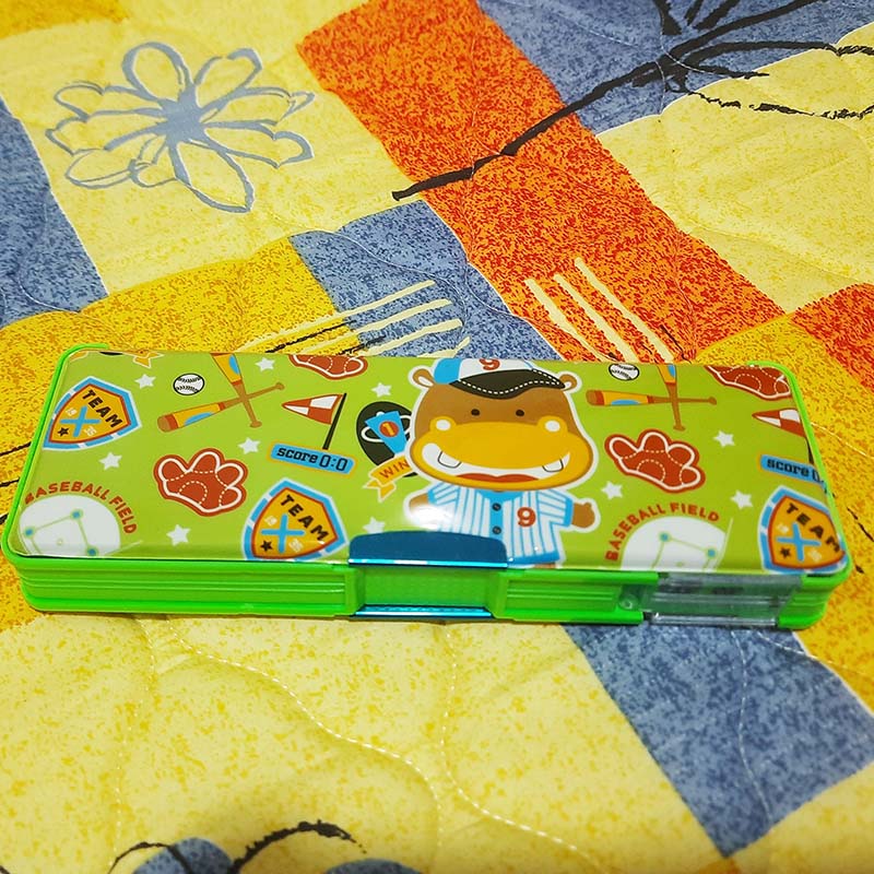 Magnetic Pencil Box Two Sides Green