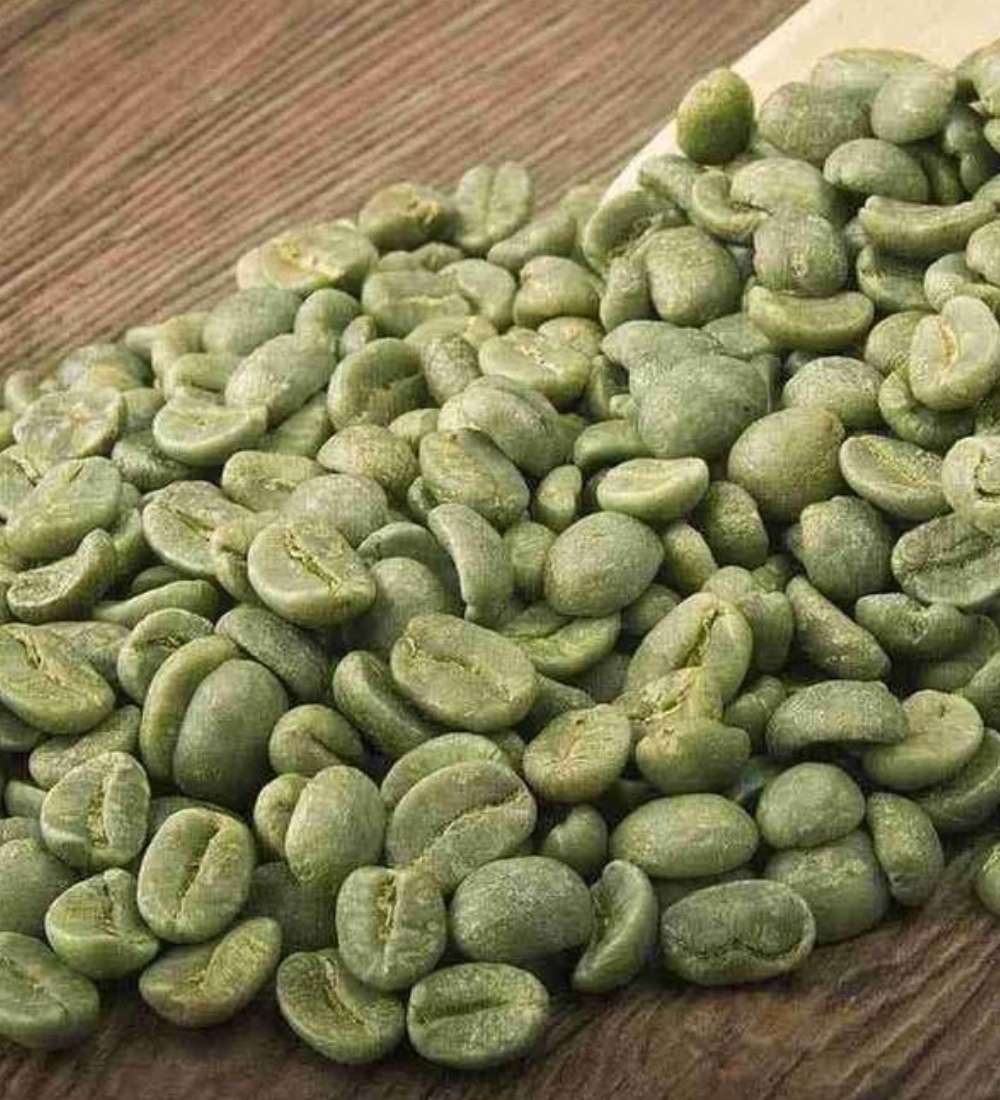 Organic whole raw coffee beans from Sri Lanka, unroasted for a fresh and natural coffee experience. Ideal for home roasting and gourmet brewing.