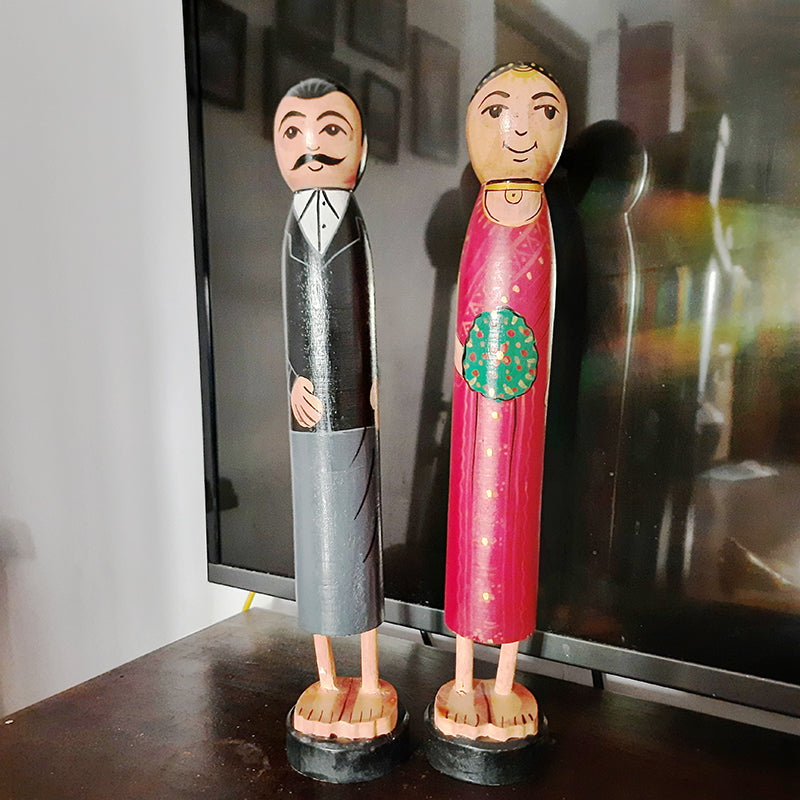 Traditional Sri Lankan Wooden Doll 2 PCs set