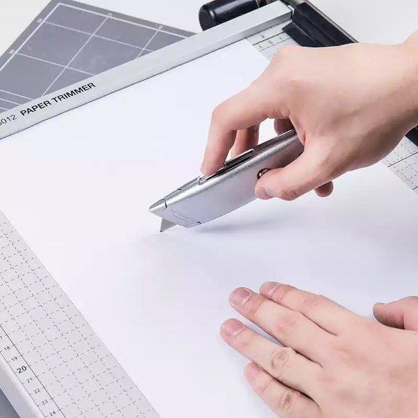 retractable utility paper cutter 