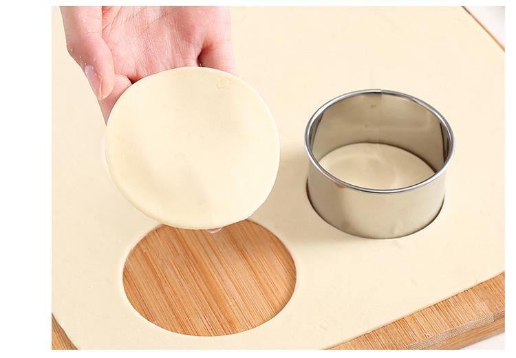 3 Pcs/set Stainless Steel Round Dumpling Mold Dough Press Cutter Cookie Pastry Dough Dough Molds Kitchen Tool - Bamagate