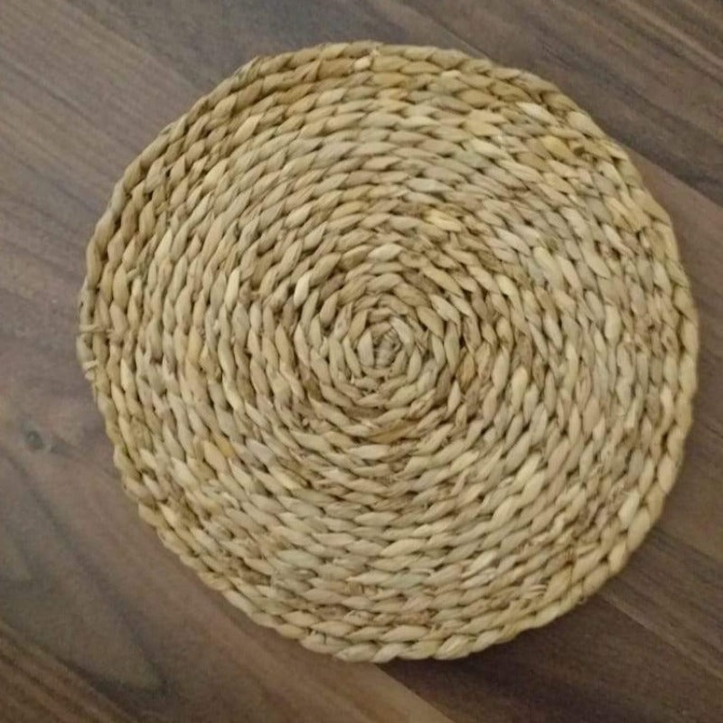 Eco-friendly Seagrass Woven Placemat in smaller 8-inch size, handmade reed table mat perfect for sustainable table settings.