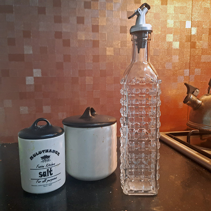 Oil Dispenser Glass Spout Bottle 500 ml