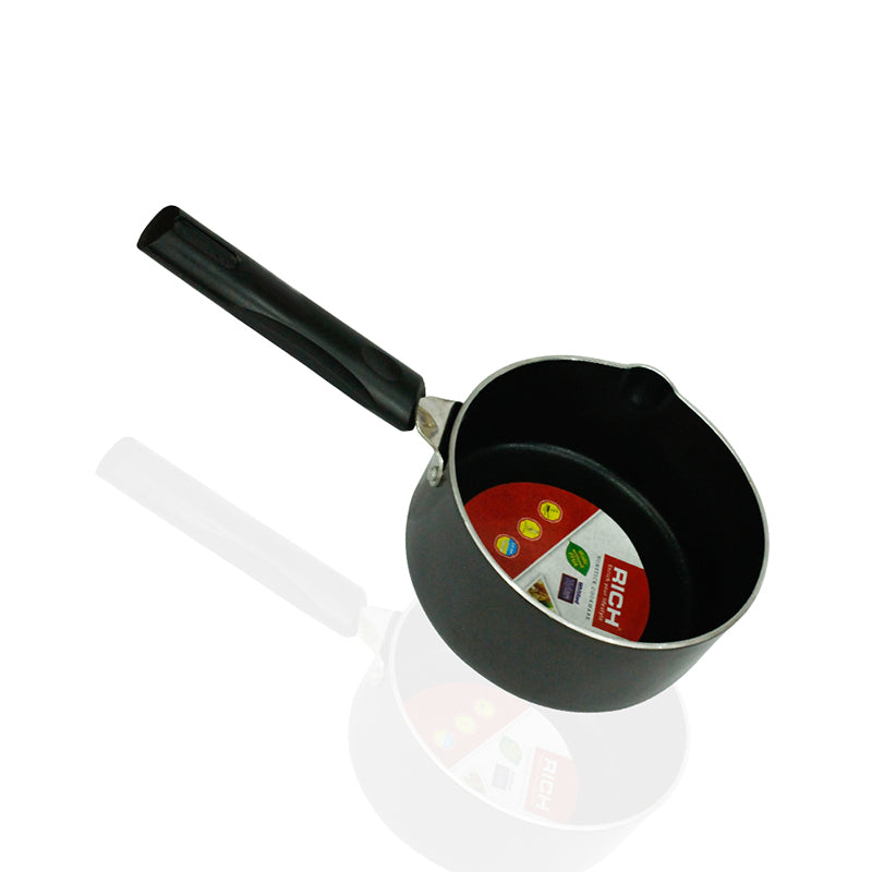 rich non stick saucepan
